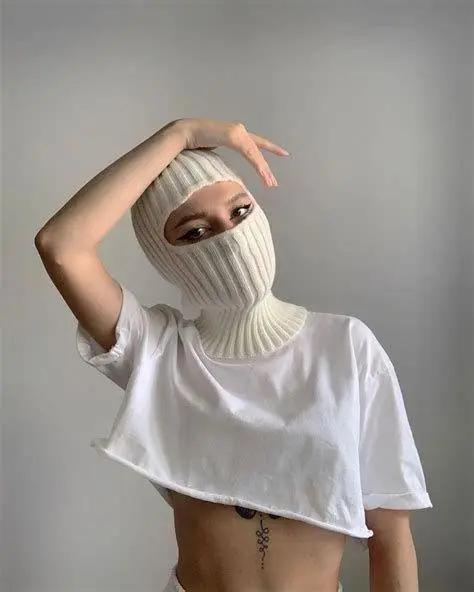Fashion Pap Ninja Gaya streetwear dengan balaclava ninja
