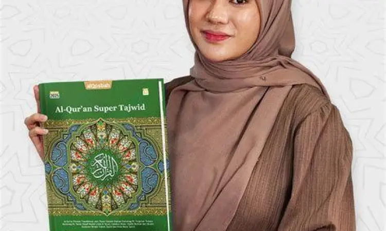 Belajar Tajwid dengan Aplikasi Ilustrasi belajar tajwid menggunakan aplikasi ponsel