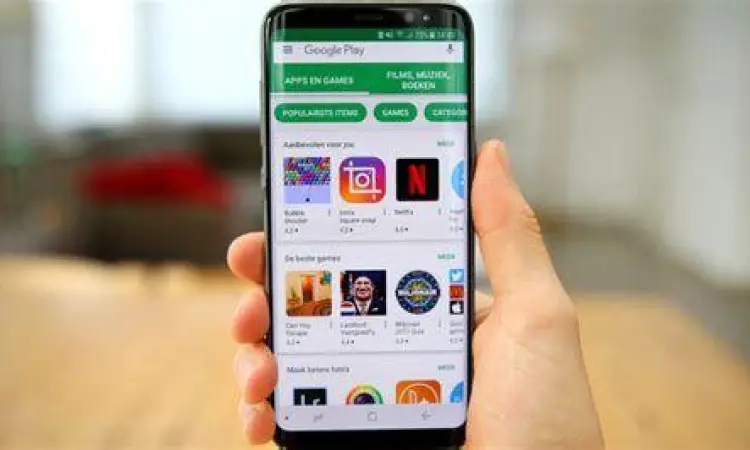 Tampilan antarmuka Google Play Store yang aman