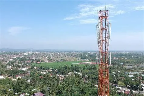 Infrastruktur Jaringan Seluler Menara BTS provider seluler di Indonesia