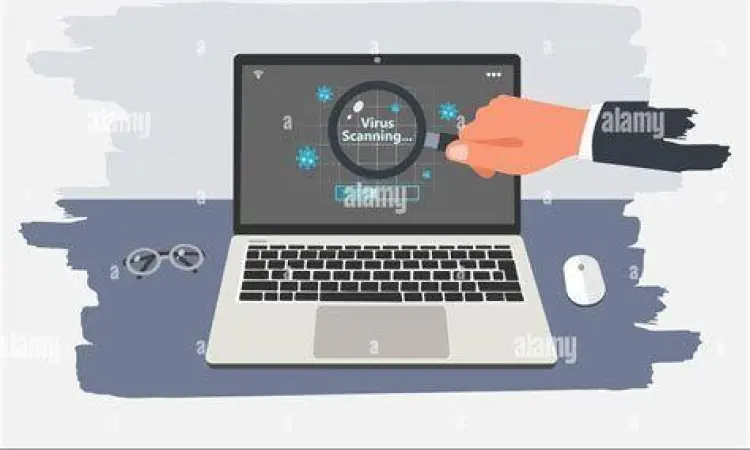 Proses pemindaian antivirus pada perangkat laptop