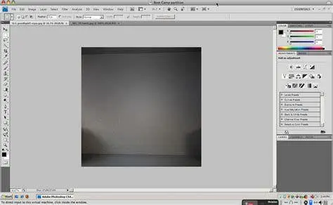 User Interface Photoshop CS4 Antarmuka pengguna Photoshop CS4 yang modern