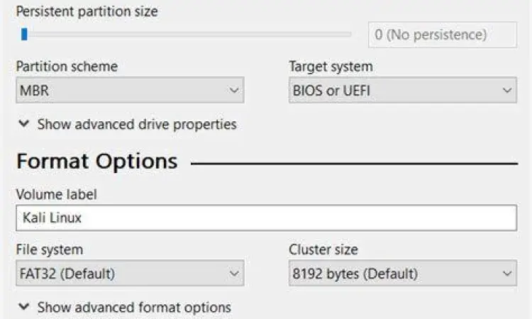 Tampilan pengaturan Rufus untuk pembuatan bootable