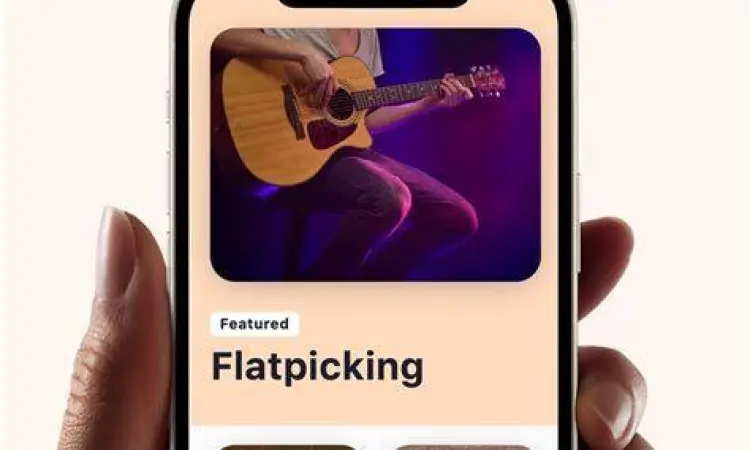 Tampilan antarmuka aplikasi gitar interaktif